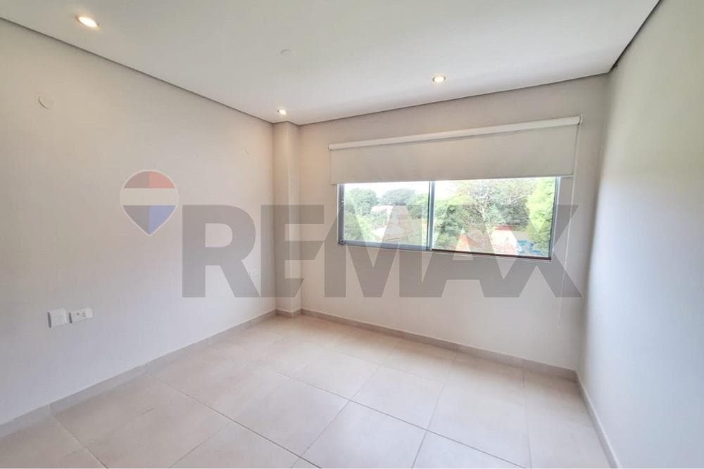 Casa - Venta - Lambaré, Central, Paraguay, foto 5