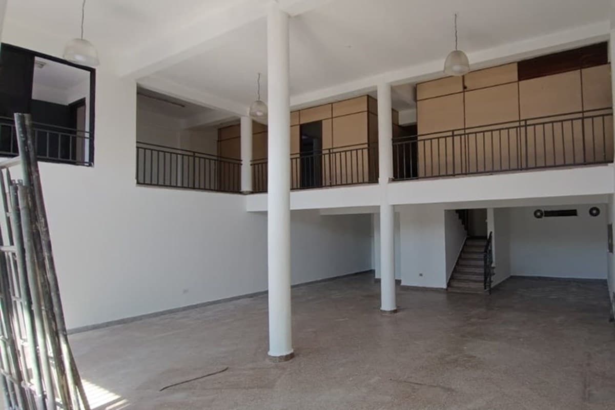 Salon comercial acceso sur,centro de Ñemby,central — foto 2