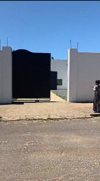 Alquilo deposito / tinglado en sanlo ba florida