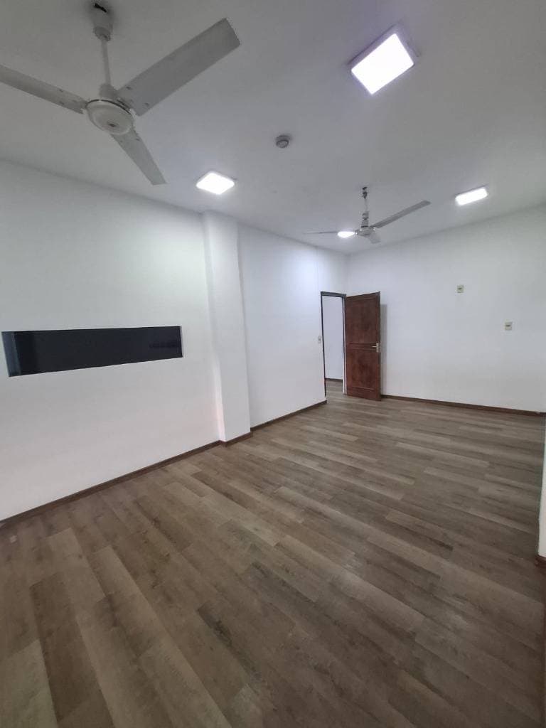 Salon comercial en San Lorenzo — foto 4