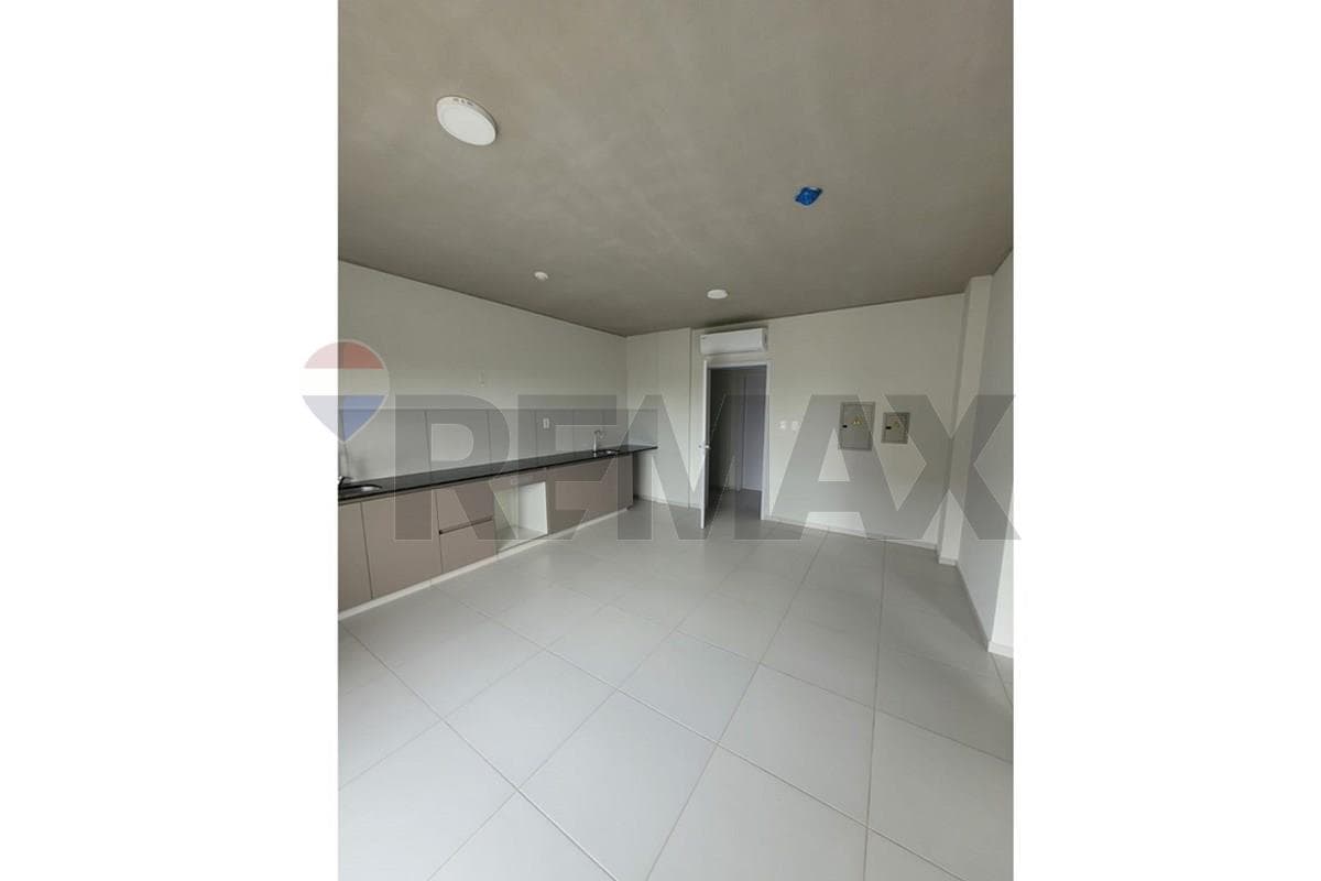 Departamento - Alquiler - Luque, Central, Paraguay, foto 3