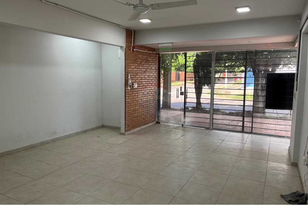 deposito con oficina en San Lorenzo, foto 2