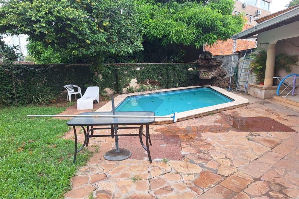 Terreno de 412 M2 en Asunción, Barrio Madame Lynch — foto 2