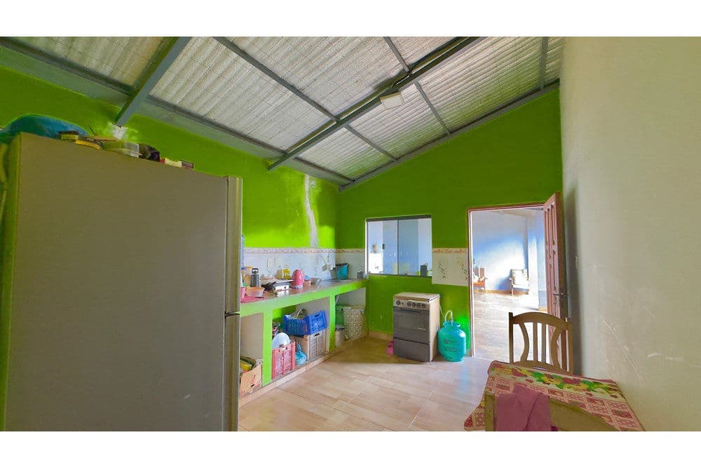 En venta casa en Luque, foto 2