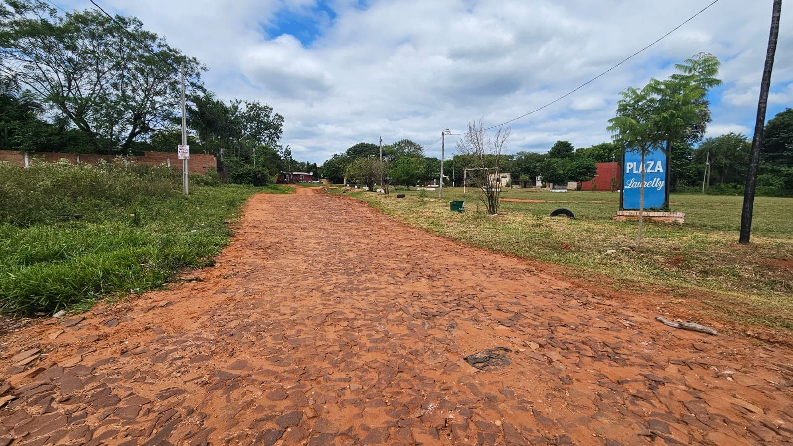 Terreno en esquina - Zona Residencial — foto 1
