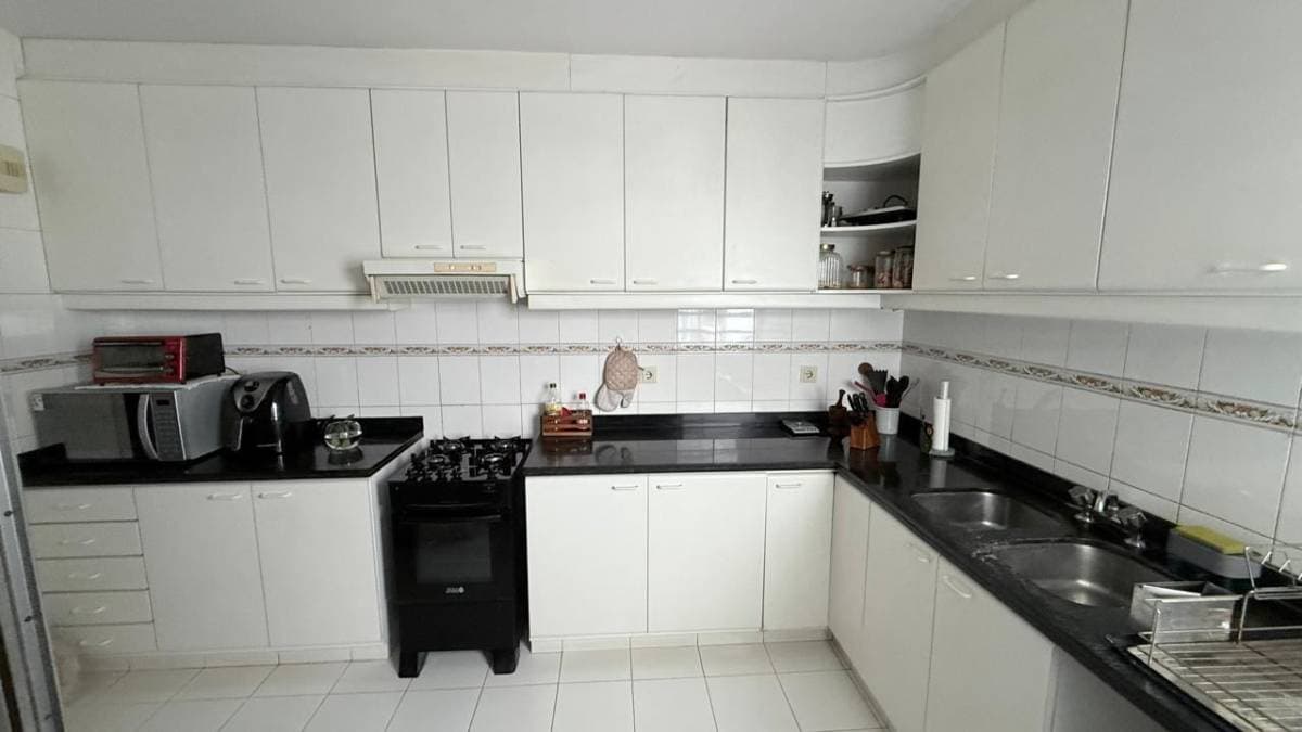 Residencia en Paseo Lomas Verdes – Parques del Yacht . ID 45655 — foto 2