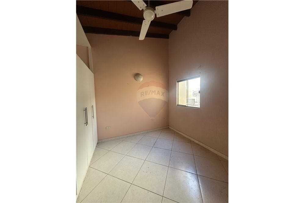 Duplex en 1er barrio Luque — foto 2