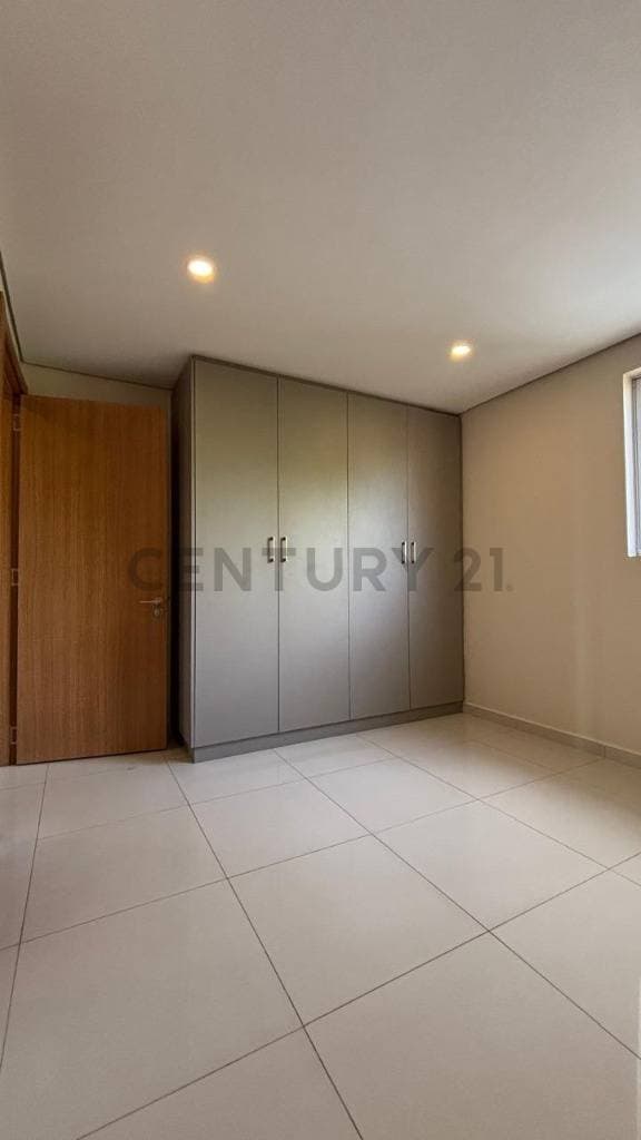 Amplio deparatmento de 2 dormitorios en suite en barrio Jara — foto 5