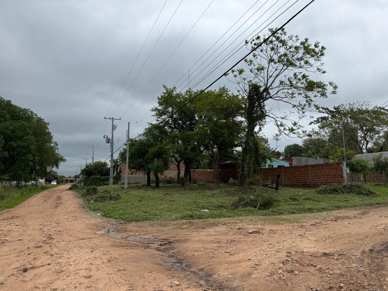 Terreno En Esquina En Limpio Piquete Cue — foto 3