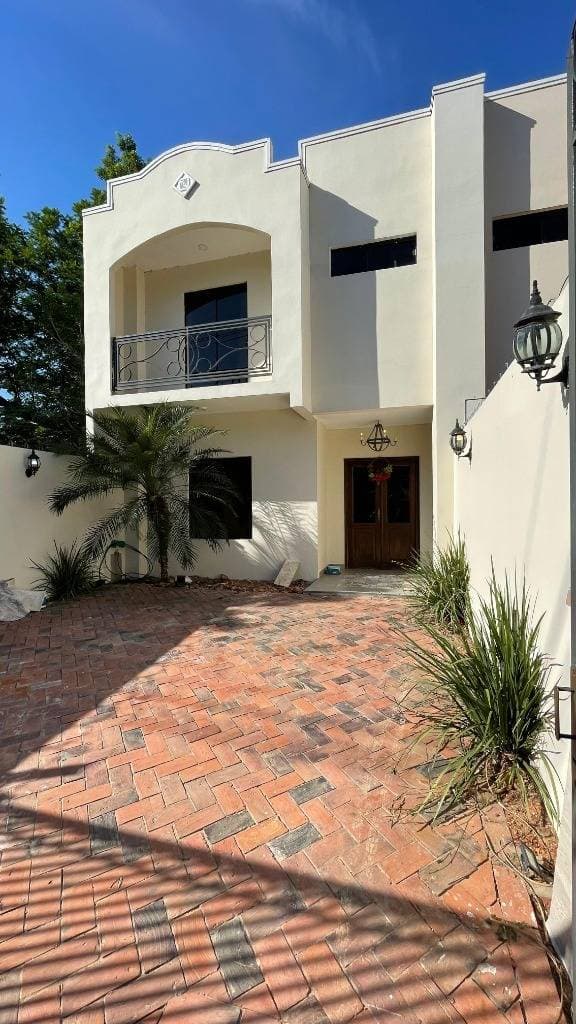 En venta duplex zona yacht, foto 2