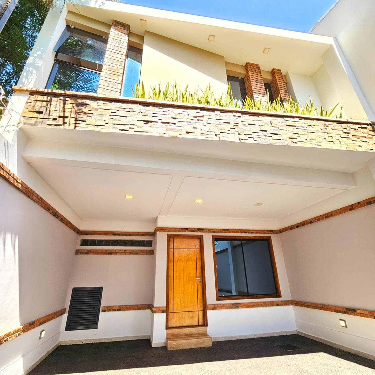 Vendo Duplex En Barrio Herrera