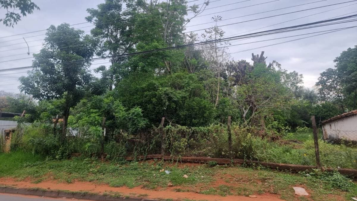 Terreno de 1.500 m2 de calle a calle sobre la Avda.Caaguazu, en Ñemby, foto 3