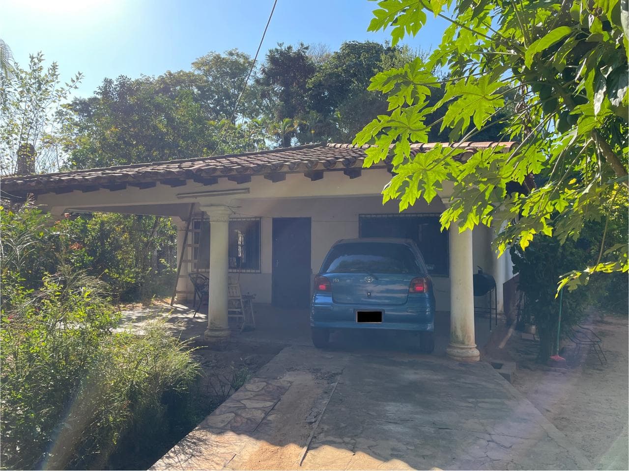 Casa Y Lote Juntos Con Salida A Dos Calles En Capiata — foto 3