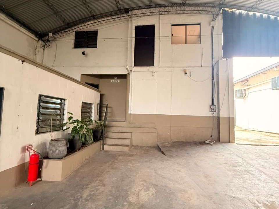 Tinglado de 510 m2 en barrio santa ana, foto 3