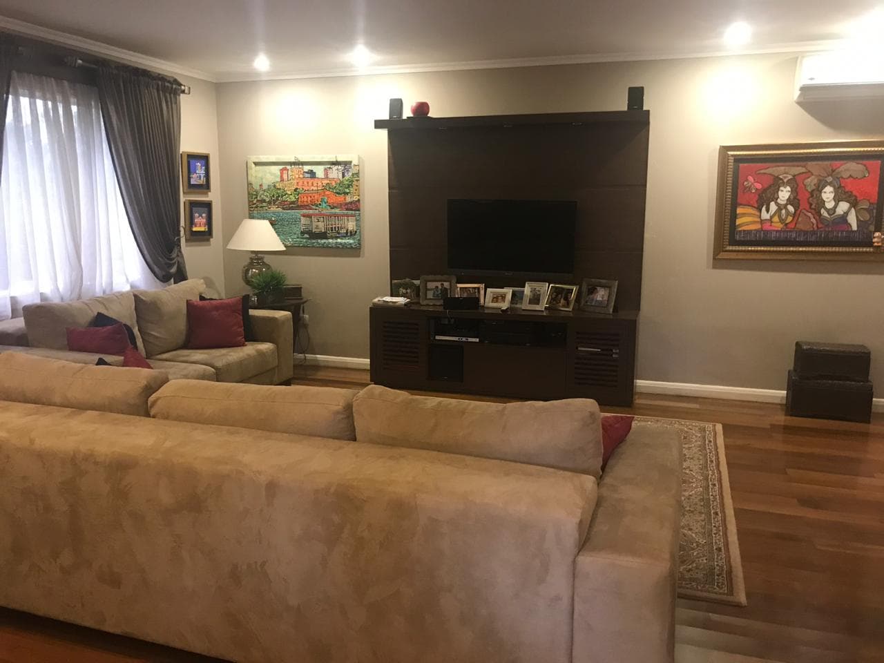 Exclusiva residencia en barrio cerrado zona aeropuerto, foto 4