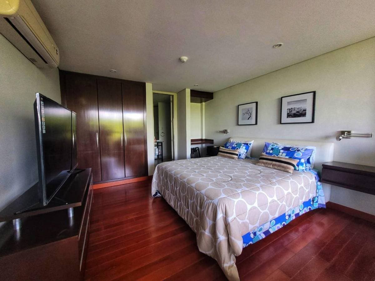 En venta departamento tipo duplex - zona Yacht, foto 2
