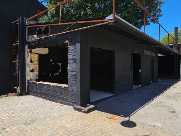 Showroom con depositos en los laureles — foto 3