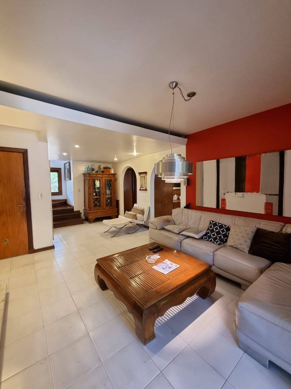 Alquilo/ vendo hermosa residencia amoblada en bo. Los laureles, foto 2