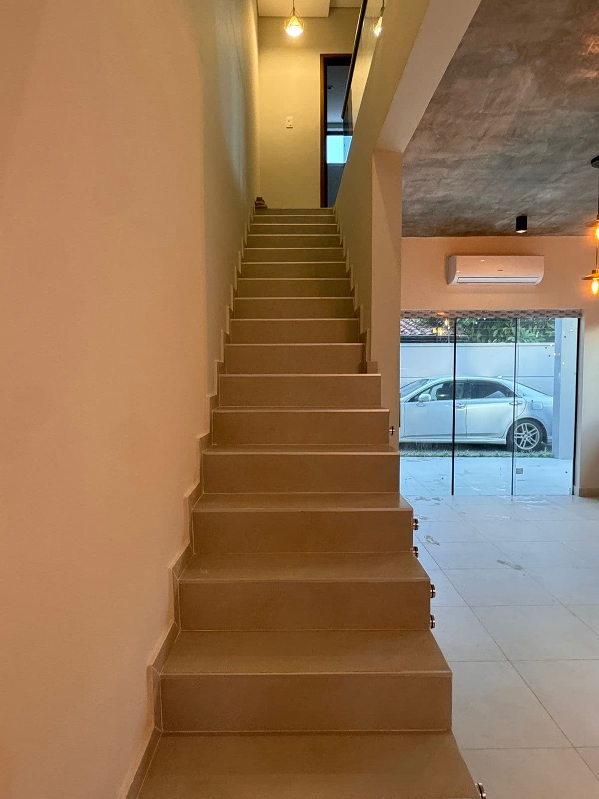 Duplex en Luque cuarto barrio villa adela, foto 5