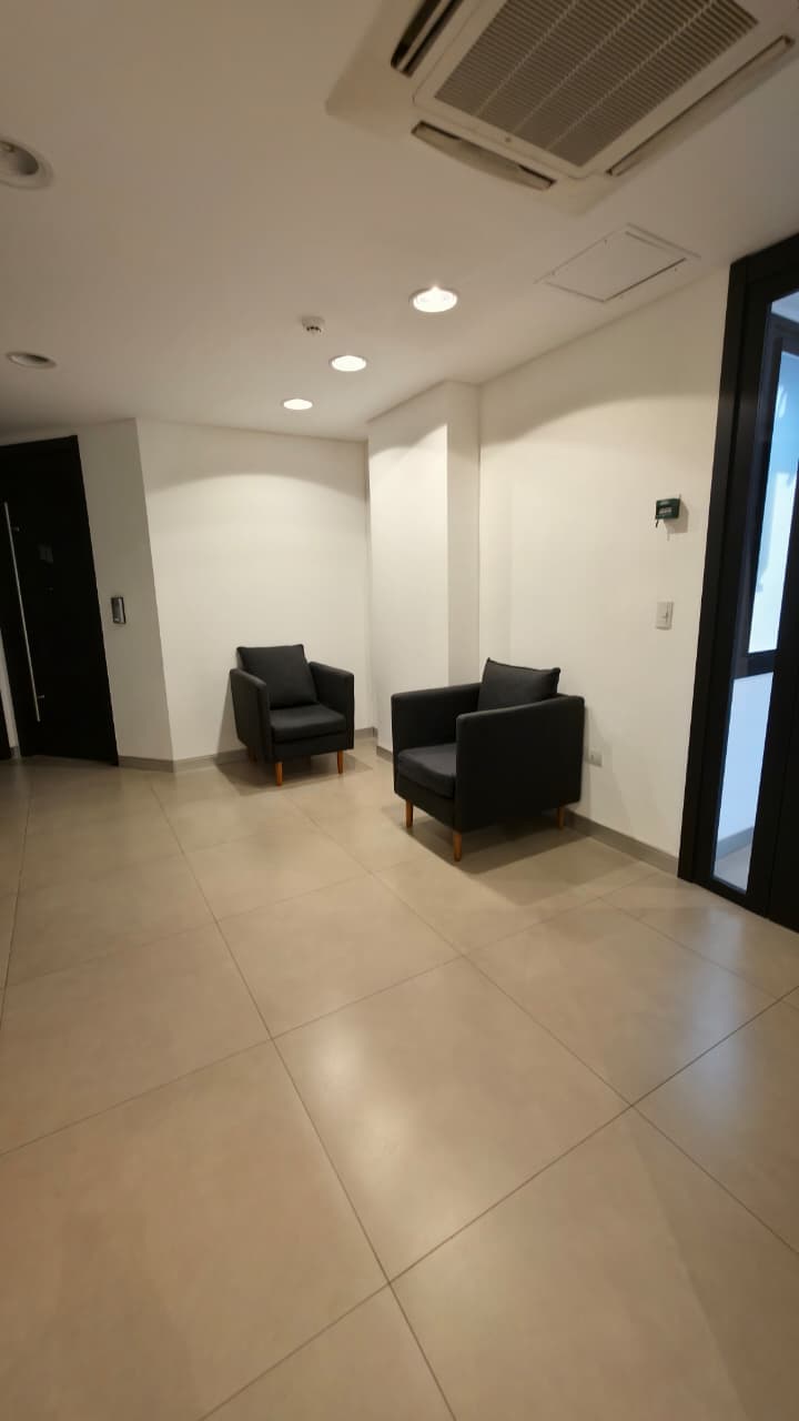 Oficina en edificio park plaza - a 50 mts del shop. Del sol, foto 3