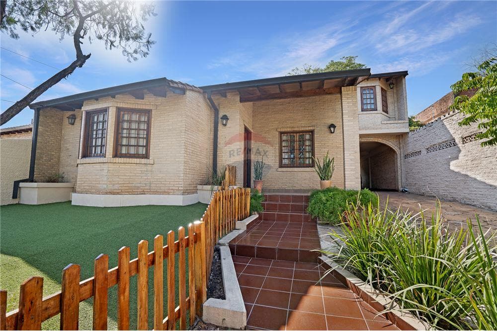 Casa - Venta - Lambaré, Paraguay