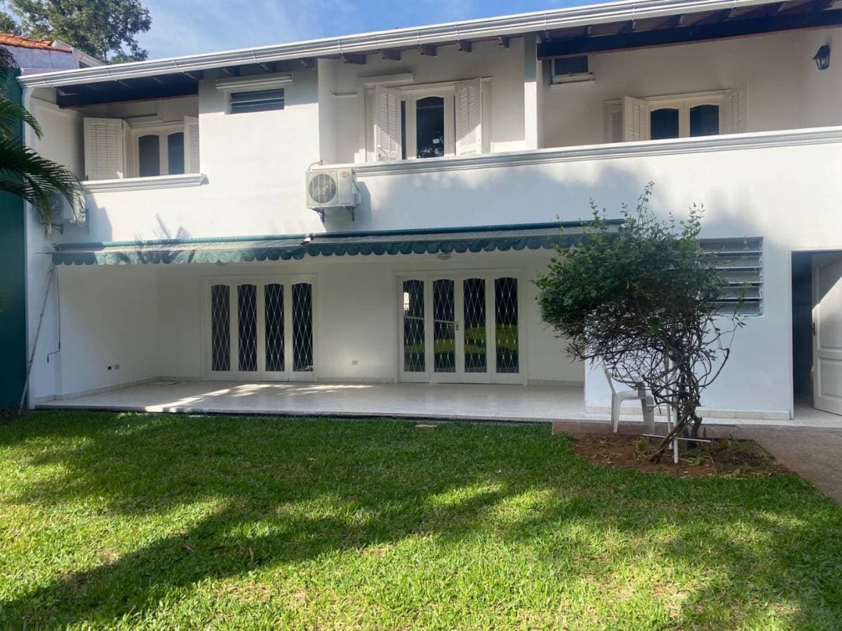 Casa en asuncion barrio ycua sati — foto 2