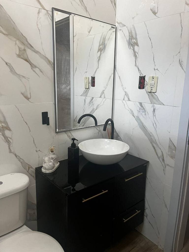 Casa de 4 dormitorios en barrio hipodromo Asunción, foto 5