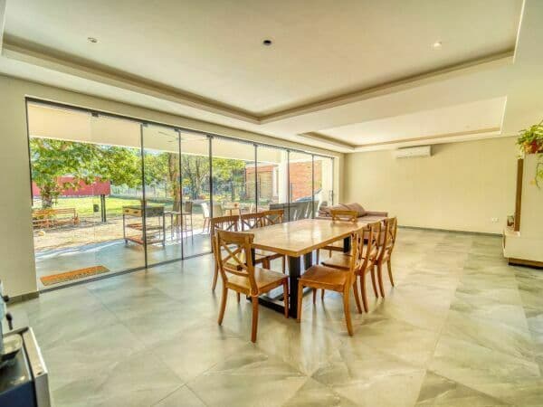 Se vende casa en surubi´i Mariano Roque Alonso — foto 5
