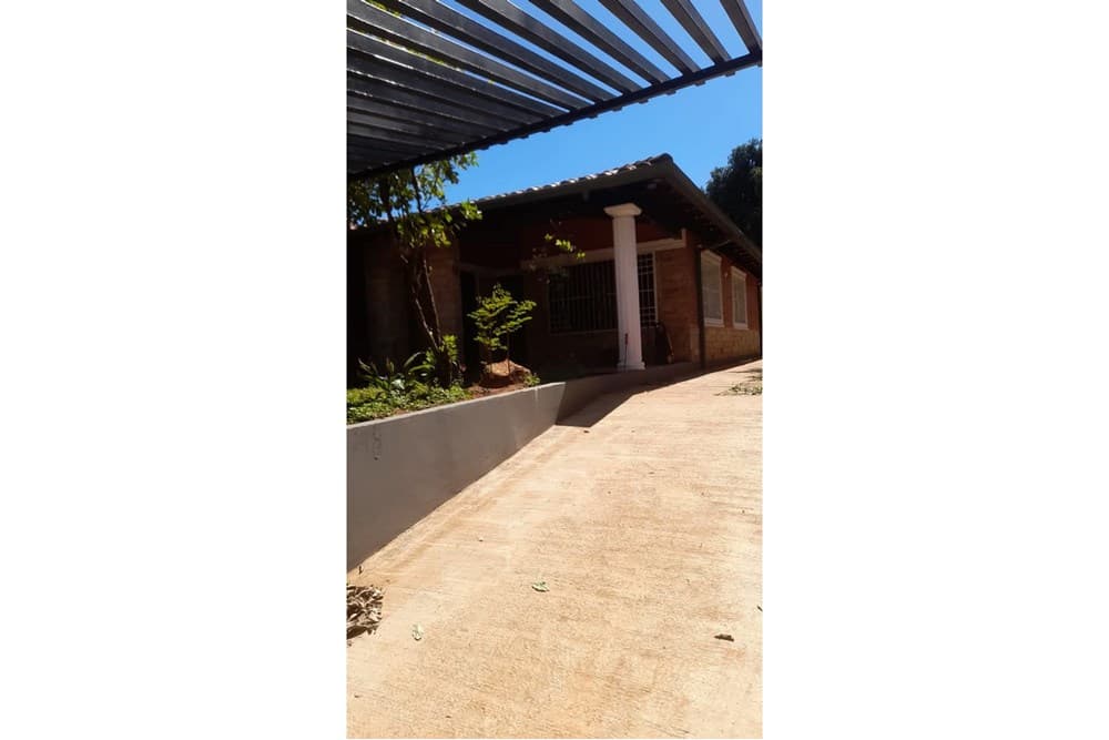 Casa - Venta - Capiata, Paraguay, invierte en un hogar cómodo! — foto 3