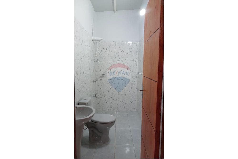 Casa - Alquiler - San Lorenzo, Paraguay, foto 4