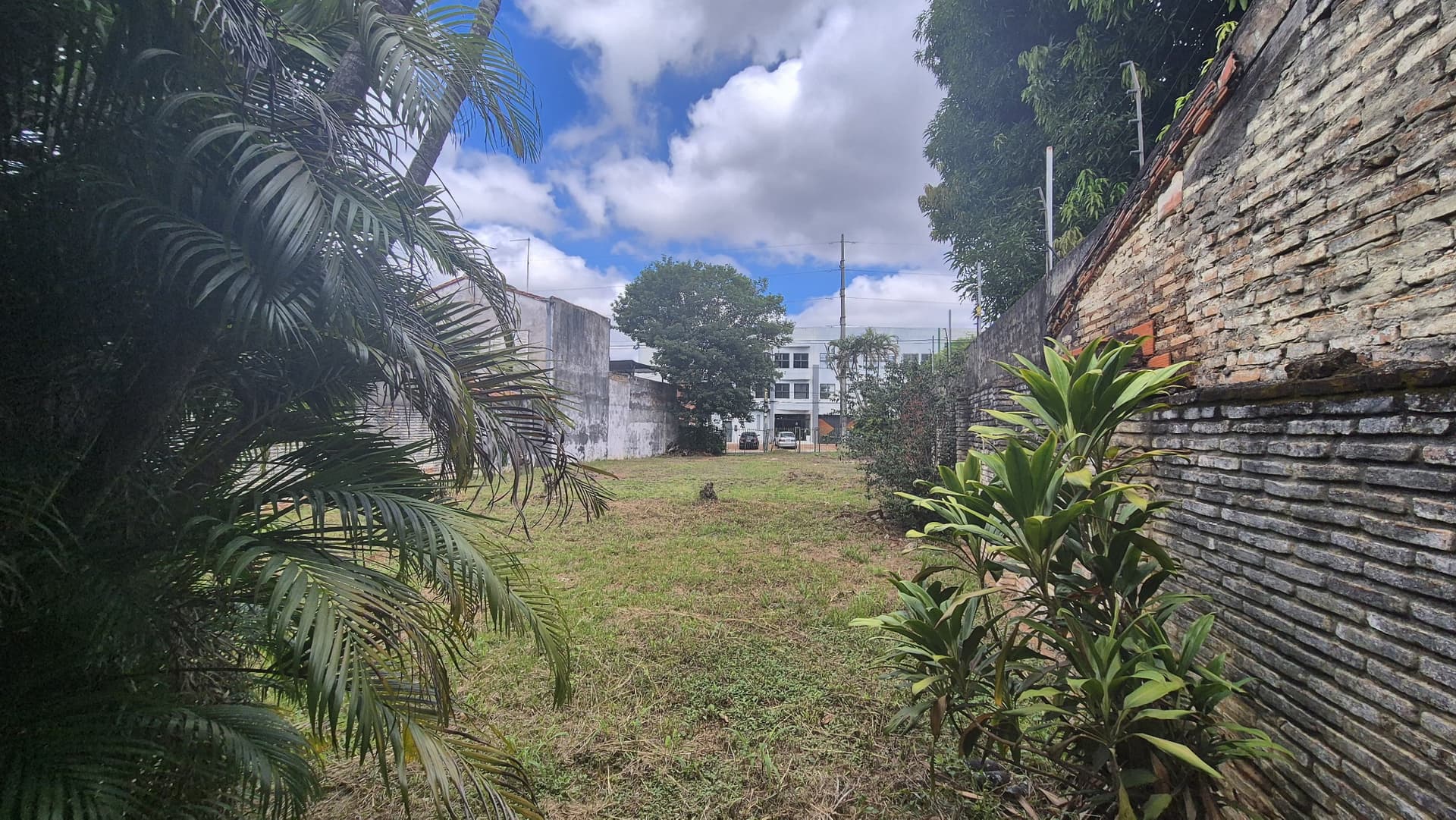 Terreno de 646 M2 en Asunción, Barrio Ycua Sati, foto 2