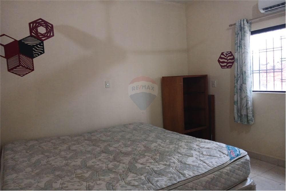 Casa Pequeña en Tacumbu, foto 4