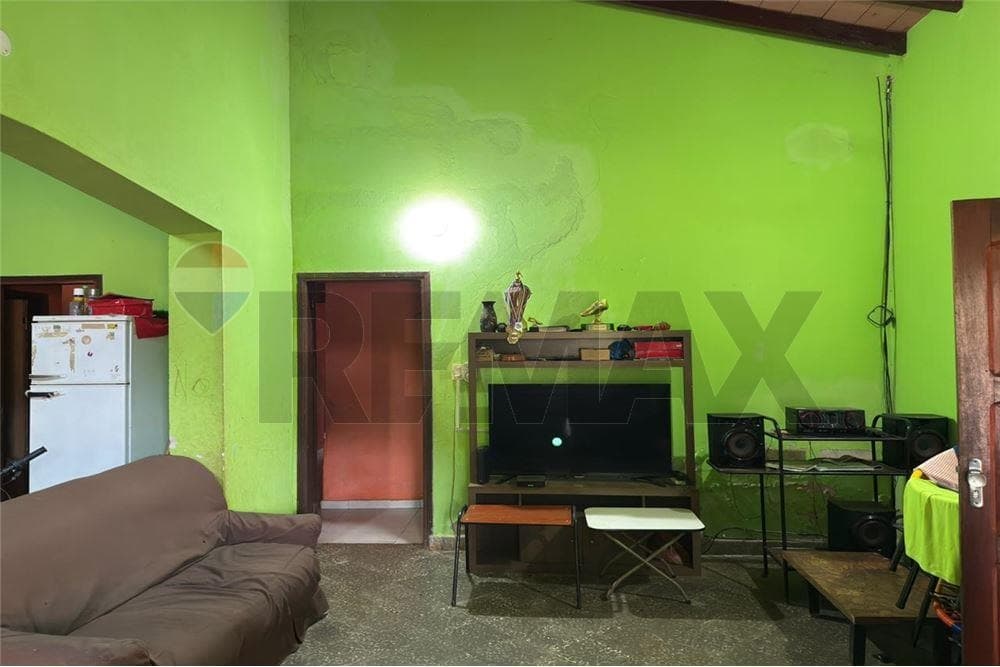 Casa a Renovar en Terreno de 481 M2 en Zona Conmebol - Luque, foto 4