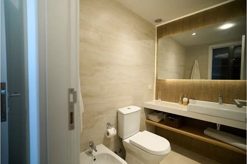 En Venta – Departamento De Lujo Amoblado En Edificio Met Molas Lopez — foto 4
