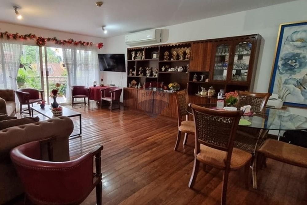 Amplio departamento en venta – edificio Manorá, Asunción