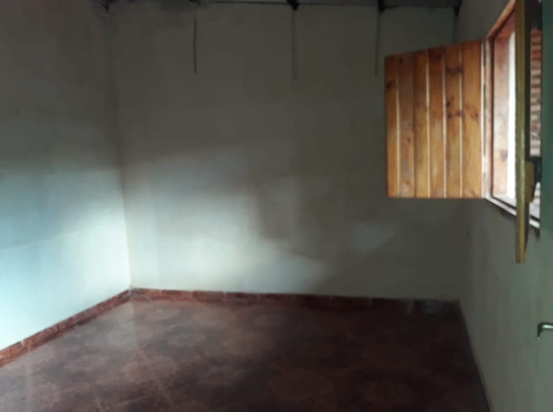 Terreno con casa a refaccionar en itaugua!!!!, foto 3