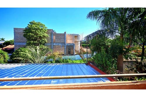 Amplio duplex en Fernando de la Mora zona norte, foto 3