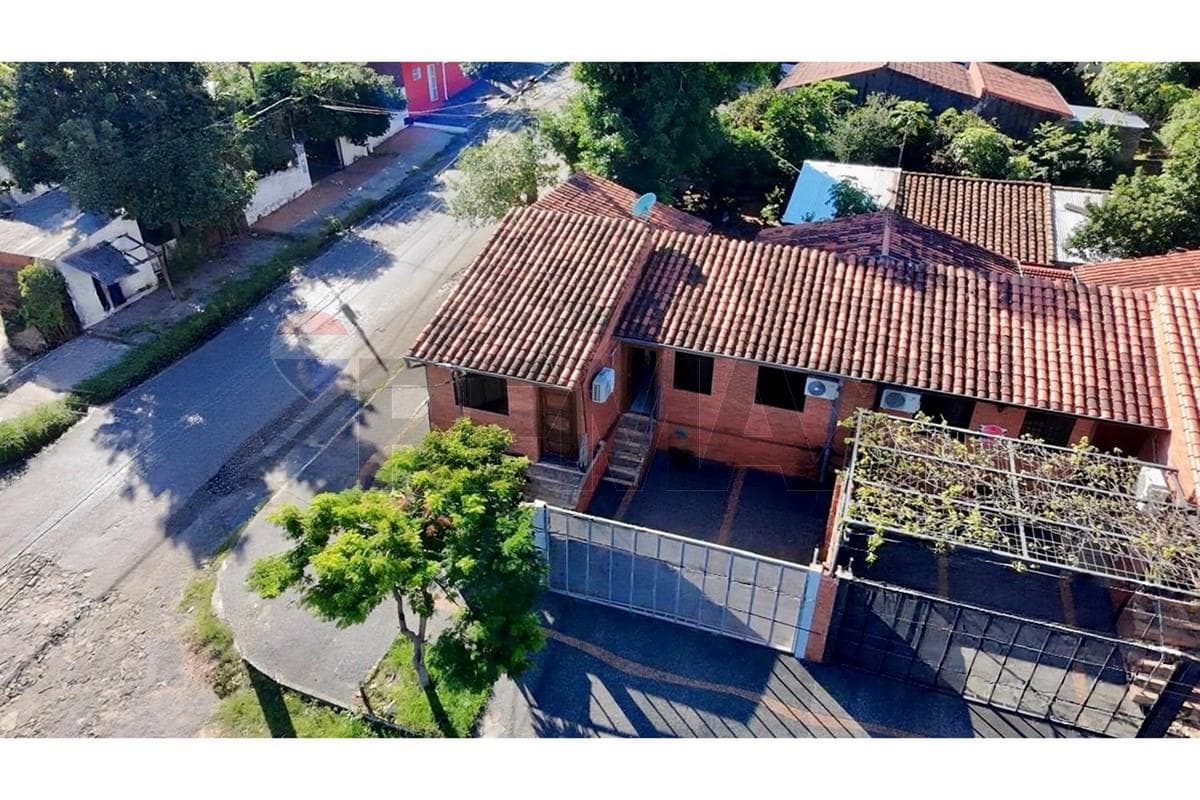 Chalet - Alquiler - Lambaré, Central, Paraguay