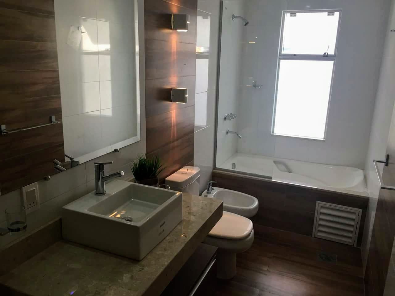 O alquilo casa amoblada de 3 pisos en condominio cerrado, foto 4