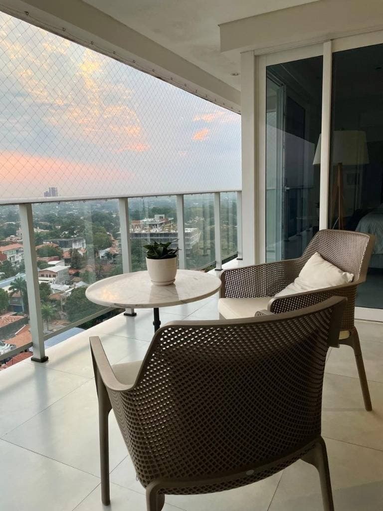 Vendo departamento terminado en Molas Lopez, 3 habitaciones