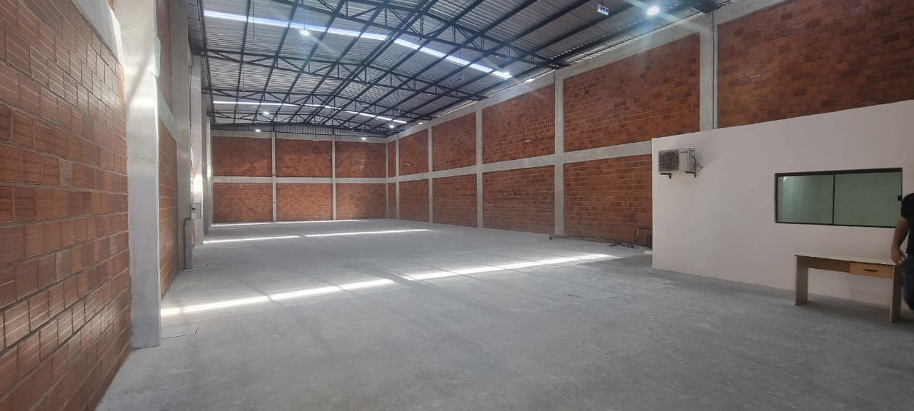 Galpón Disponible En Fernando de la Mora – Zona Estratégica 465m2 — foto 3