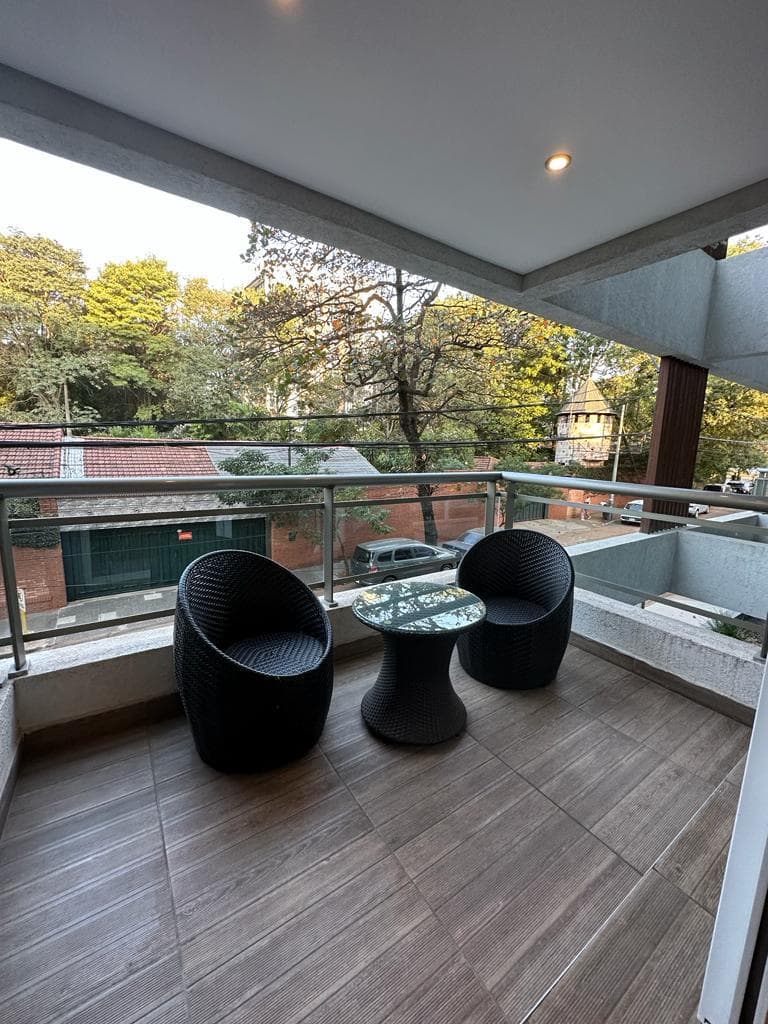 Villamorra en alquiler departamento de 2 dormitorios totalmente amoblado — foto 3