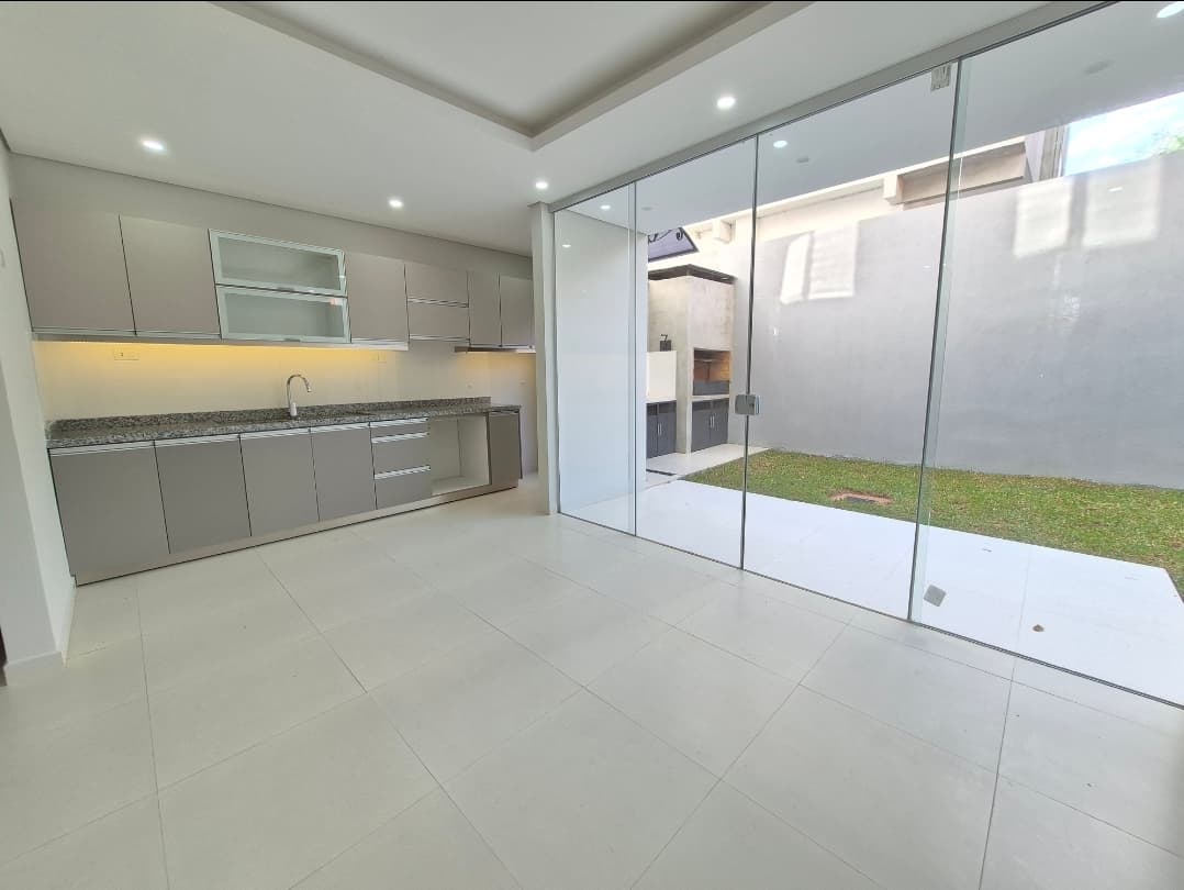 Hermosos Dúplex A Estrenar En San Lorenzo, Zona Palacio De Justicia