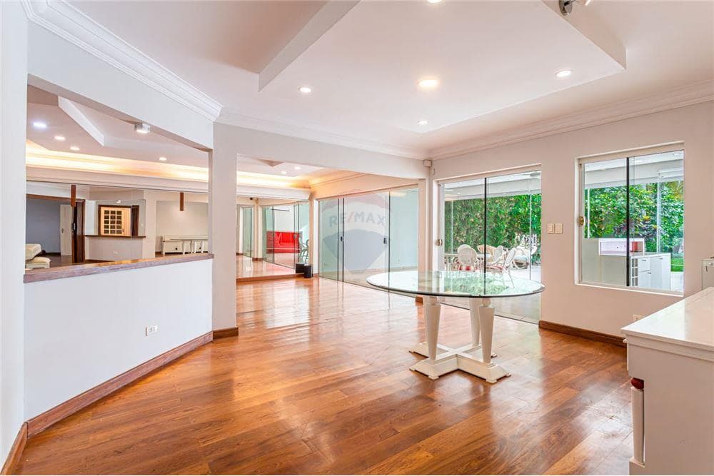Residencia premium en barrio mburucuyá, foto 5