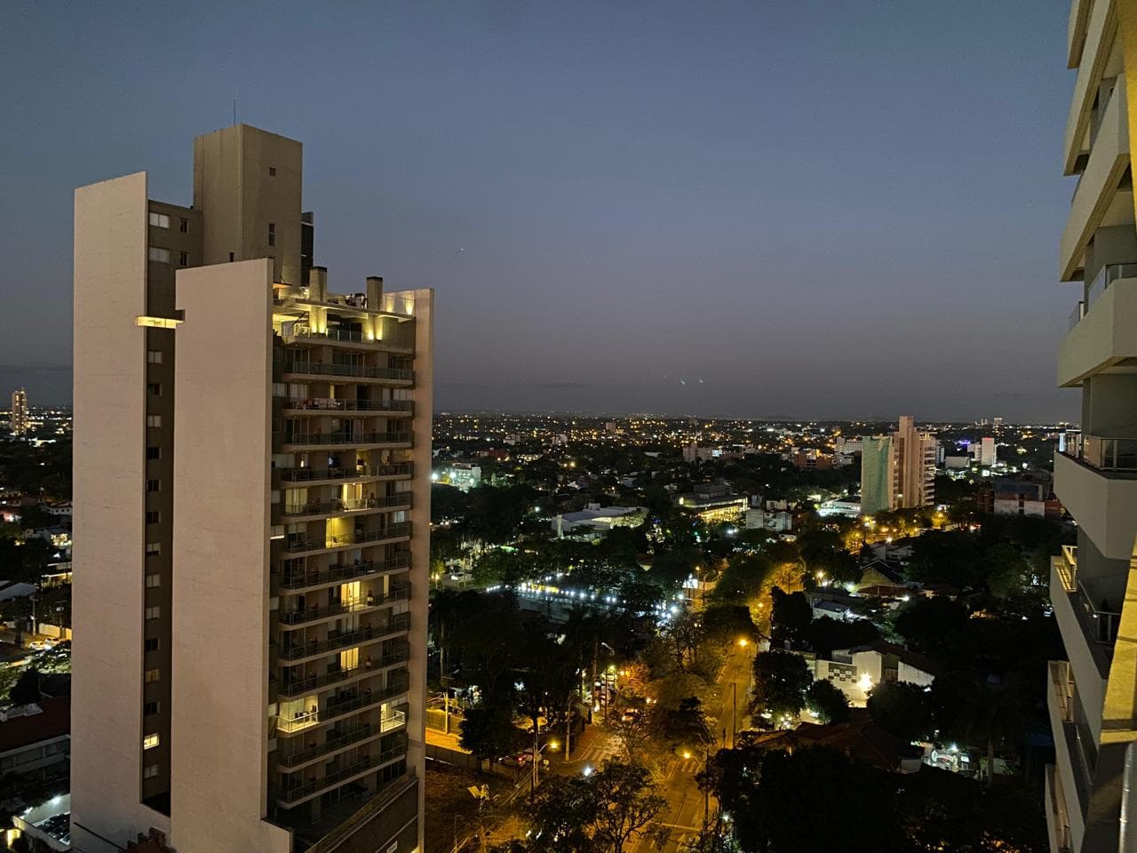 Zona boggiani en alquiler departamento de 2 dormitorios finamente amoblado, foto 5