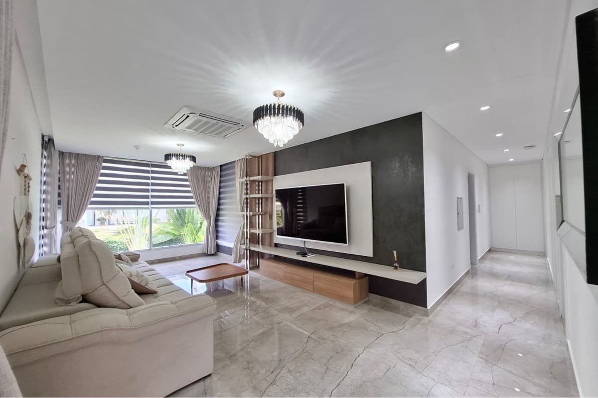 Casa lujosa de 4 dormitorios, ciudad altos, foto 3