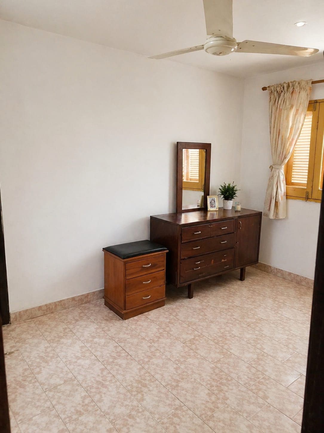 - Propiedad Comercial y Residencial en Capiata - 10.000.000 Gs, foto 1