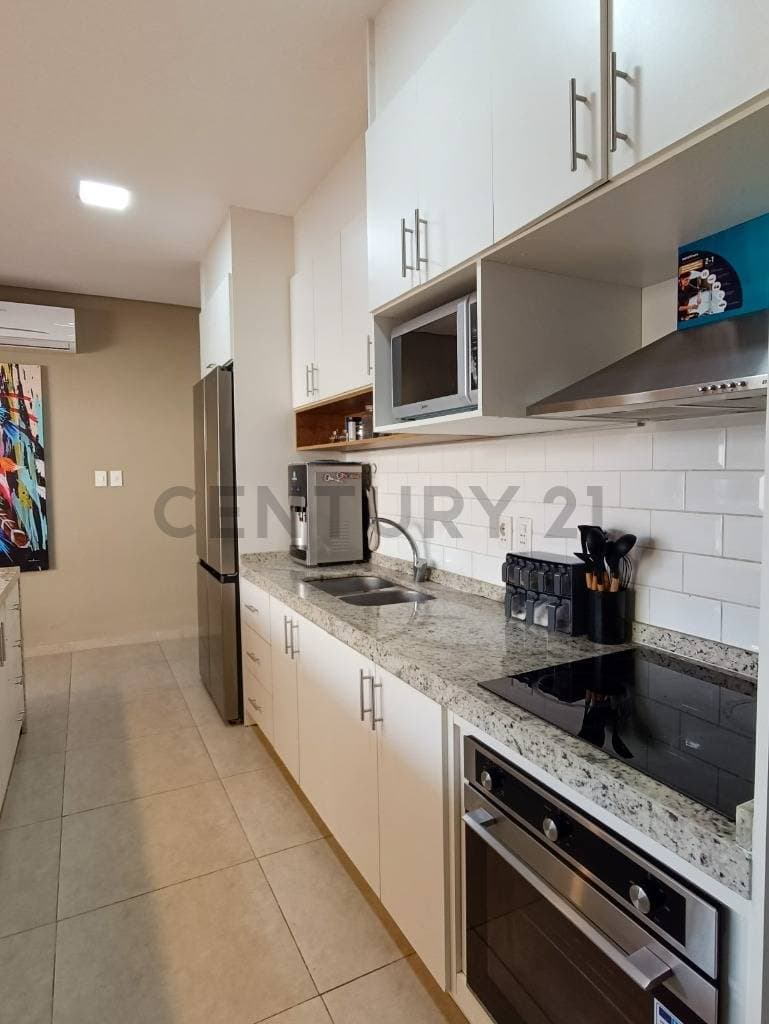 Bello duplex amoblado en Luque loma merlo, foto 3