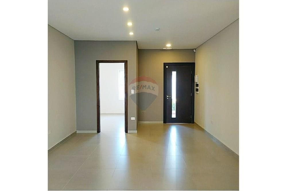 En Venta Dúplex Luque, foto 5
