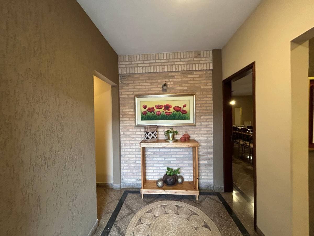 Casa y oficina en barrio vista alegre, foto 3